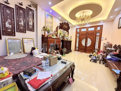 Bán nhà ngọc khánh - giảng võ - nhà đẹp dân xây - 42m2x5t - 9.85 tỷ 1