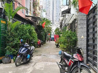 Nhà đẹp 115m  huỳnh tấn phát, phú thuận, quận 7   4 tầng , giá tốt chỉ hơn 8 tỷ 1