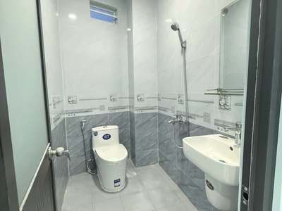 Bán nhà đẹp 2 tầng p.biên hòa,shr đường xe hơi,gần ca phường,giá rẻ 3