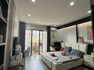 Dương quảng hàm 50m x5 tầng-20 tỷ,ô tô đỗ cửa,20m ra phố,trước mặt thoáng vĩnh viễn 1