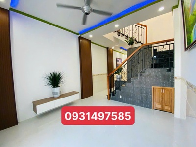 Nhà 1 Trệt Lầu Hoàn Công đường Bùi Thị Cội, Phường Tân Đông Hiệp 1