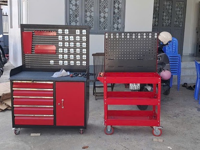 Xe đẩy 3 ngăn Bảng treo khay nhựa KT: 738 570 4