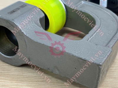 Máy đột lỗ chạy pin CM32 giá rẻ 1