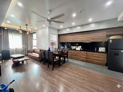 Bán căn góc 3 ngủ full đồ   Chung cư Thanh Hà  Thông tin căn hộ:  Vị trí: Khu 5, tòa B2.1   Chung cư 0