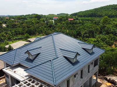 Hướng Dẫn Lợp Ngói Rìa: Kỹ Thuật và Giải Pháp Từ Ngói Dán Bitum Phủ Đá 0