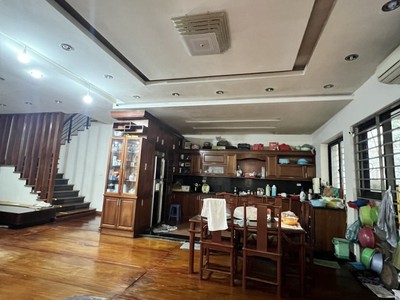 Biệt thự sân vườn siêu đẹp   xuân đỉnh, bắc từ liêm   245m    4 tầng   mt 15m   giá 51 tỷ 3