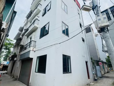 Nhà đẹp lô góc ô tô chạy vòng quanh phố thanh am 62 m2 x 5 tầng 12.2 tỷ long biên hà nội. 1