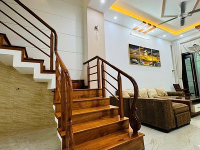 Nhà 2 mặt kiệt thẳng 30m ra phan thanh, 76m2, 3 tầng, 4.xx tỷ 0