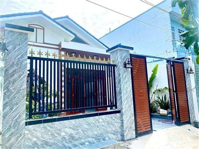 Biệt thự mini mới hoàn thiện 105m2 hẻm ô tô đậu cửa gần chợ hóc môn. 0