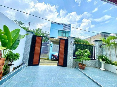 Biệt thự mini mới hoàn thiện 105m2 hẻm ô tô đậu cửa gần chợ hóc môn. 1