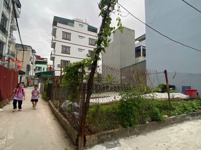 Bán nhà mới xây 5 tầng   trung tâm phúc lợi, long biên   giá chỉ 7,35 tỷ 0