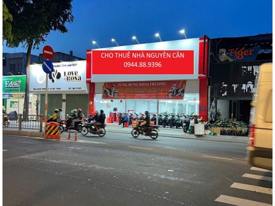 Cho thuê mặt bằng quang trung, p.8, gò vấp, 10.5x30m, 90tr, tl 1