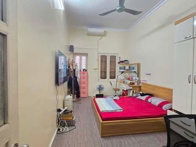 Phân lô cầu giấy - 2 thoáng trước sau - khu vực dân trí cao - chủ thiện chí - giá đầu tư 4