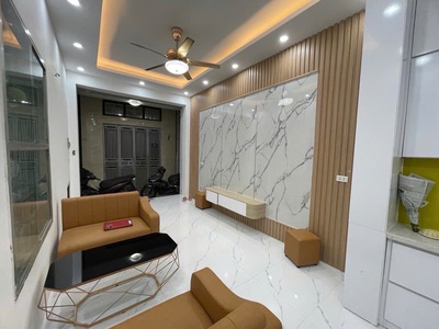Hoàng văn thái 30m 4 tầng chỉ 6,7 tỷ, gần mặt phố, vị trí vàng 0