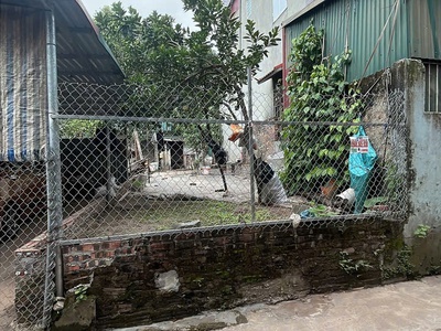 Anh zai muồn bán gấp 60m đất đường thông oto - gần hồ điều hòa, nhà văn hóa, tt xã hất môn - hà 0