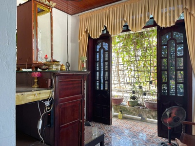 Góc kiệt 3m, sau lưng mt nguyễn phước nguyên, 45m2, 2 tầng cứng, nội thất gỗ xịn, 3.x tỷ 3