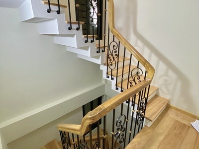 Lạc long quân 35m x5 tầng 11,55 tỷ-15m ô tô tránh,phân lô,thang máy,ngõ thoáng rộng 4
