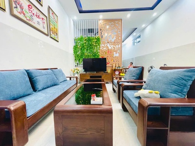 Nhà đẹp 2 tầng ngay Trung Tâm Cẩm Lệ 2