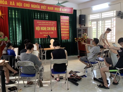 Lớp học vẽ ở Đào xuyên Bát tràng 3