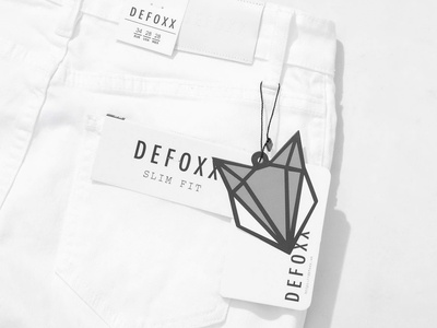Quần jean trắng ống đứng Defoxx   lựa chọn hoàn hảo cho đi tiệc, đi chơi và du lịch 1