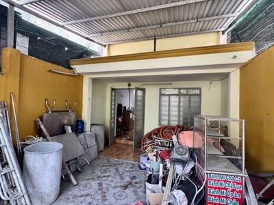 Nhà mặt tiền shr đ.8m 240m2, nở hậu   song hành hóc môn ss 1