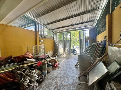 Nhà mặt tiền shr đ.8m 240m2, nở hậu   song hành hóc môn ss 4