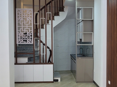 Mua nhà mới xây tại ngõ 279 phúc lợi 30m  x 5 tầng   giá 6.65 tỷ   về ở ngay 1