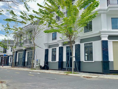 Sổ riêng từng nền   xây dựng theo mẫu, ngay trung tâm hòa lợi   bến cát 1