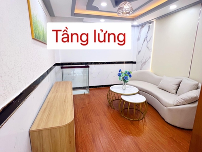 Chỉ 5.95 tỷ  bán nhà 5 tầng   hẻm 8m huỳnh văn nghệ, phường 15, tân bình 3