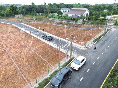 Siêu phẩm view hồ - sát đhqg hòa lạc -đường ô tô 3 xe tránh, mặt tiền đẹp, dân cư hiện hữu 4