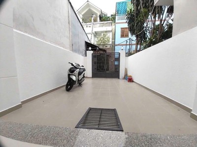 Nhà đẹp 3 tầng đường tân thới nhất 5, diện tích 92m2  4 x 23 , hẻm 6m, gần chợ lạc quang. 1