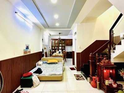 Nhà 3pn rộng thoáng   hxh phú thọ hoà   gần chợ vải   giá mềm 5.x tỷ 1
