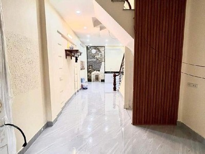 Bán nhà dòng tiền phố gần công viên cầu giấy, nhà 5x44m2, giá nhỉnh 9 tỷ 0