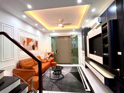 Bán nhà đẹp   nguyễn văn linh, long biên  ngõ ô tô   5 tầng hiện đại 1