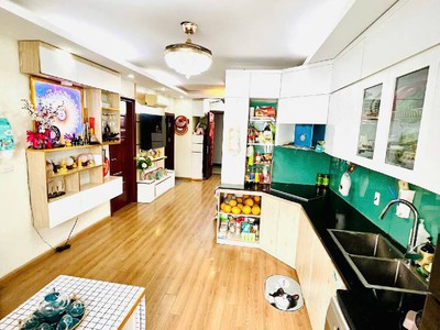 Tin thật 100  ch 71m2 x 2pn tại central field trung kính - ban công đông nam - nội thất 600 triệu 1