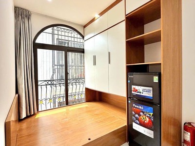 Bán gấp tòa chdv phố giáp bát dt 57m2 gồm 14 phòng cho thuê 3