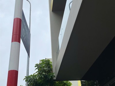 Nhà mặt phố thống nhất, dĩ an: vị trí vàng, kinh doanh đỉnh, 69m2, 3 tầng, 4pn, 6wc, sổ hồng trao 3