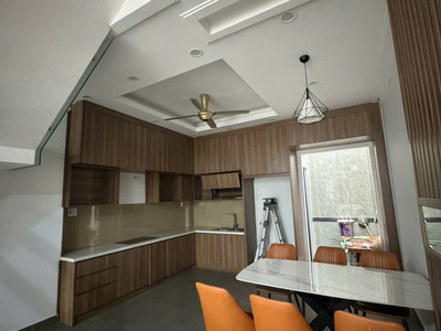 Bán nhà đẹp 3 tầng dĩ an,vừa ở vừa kinh doanh ok luôn,gần chợ tân bình 2