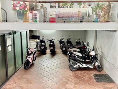 Chính chủ cho thuê nhà làm văn phòng   kinh doanh cực đẹp 1