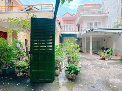 Bán nhà 1 đời chủ, hxh nguyễn trung trực - nguyễn văn đậu, 17x30m 2 tầng cũ, 39,9 tỷ. 0