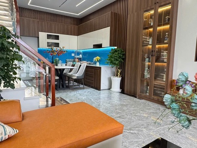 Bán nhà 1 trệt 2 lầu   long trạch, cần đước 2
