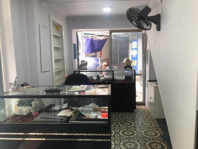 Cho thuê cửa hàng mặt đường   lô góc 2 mặt tiền tại 128c đại la, phường đồng tâm, quận hai bà 3