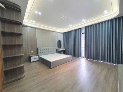 Nhà riêng 6 tầng thang máy  sát cv hoà bình/ ngoại giao đoàn- dt 35m2x 6 tầng- mặt ngõ thông- nhỉnh 3