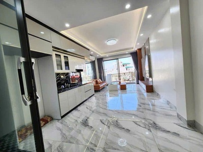Nhà riêng 6 tầng thang máy  sát cv hoà bình/ ngoại giao đoàn- dt 35m2x 6 tầng- mặt ngõ thông- nhỉnh 2