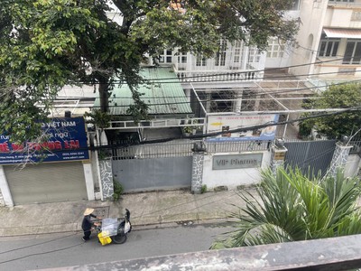 Bán nhà Hoà Hưng - Hoàng Dư Khương Q.10 - 3,5m x 12m - giá 13,5 tỷ 1