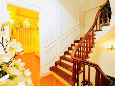 Bán siêu phẩm nhà mặt phố nam dư 5 tầng long lanh nội thất tiền tỉ hoàng mai 1