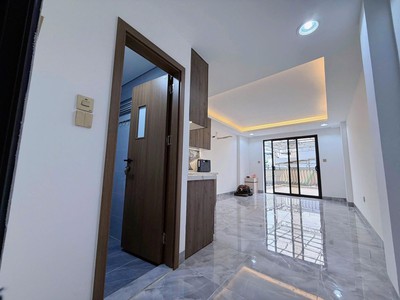 Bán nhà mặt phố Văn Chương, Đống Đa, tiện kinh doanh 8 tầng 84m2 giá 28.5 tỷ 3