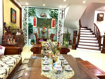 Bán nhà Trung Văn, ngõ thông tứ phía, ba bước ra ĐH Hà Nội, diện tích rộng 90m2, hơn 18 tỷ 0
