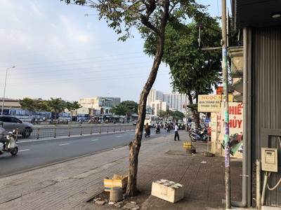 Cho thuê mặt bằng 122 m2 đường Kinh Dương Vương-  Q. BÌNH TÂN 9