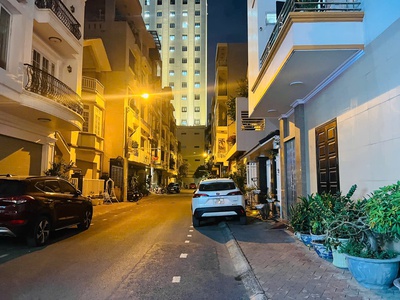 Bán biệt thự 4 tầng có thang máy khu cao cấp Hai Bà Trưng, Lê Chân, Hải Phòng. 109m2- 16 tỷ 6